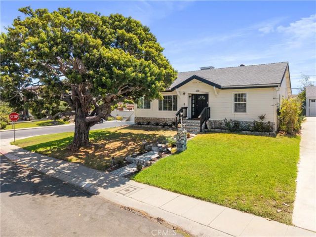 6200 W 77th Street, Los Angeles, CA 90045