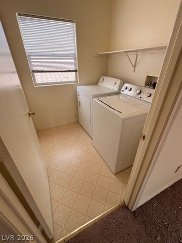 7907 Teal Harbor Avenue, Las Vegas, NV 89117