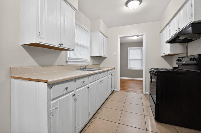 1032 PARKLAND RD, Memphis, TN 38111