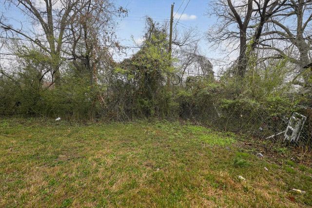 1032 PARKLAND RD, Memphis, TN 38111