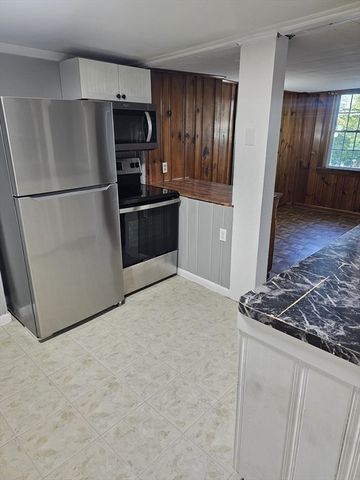 2 Buttomwood Lane D, Auburn, MA 01501