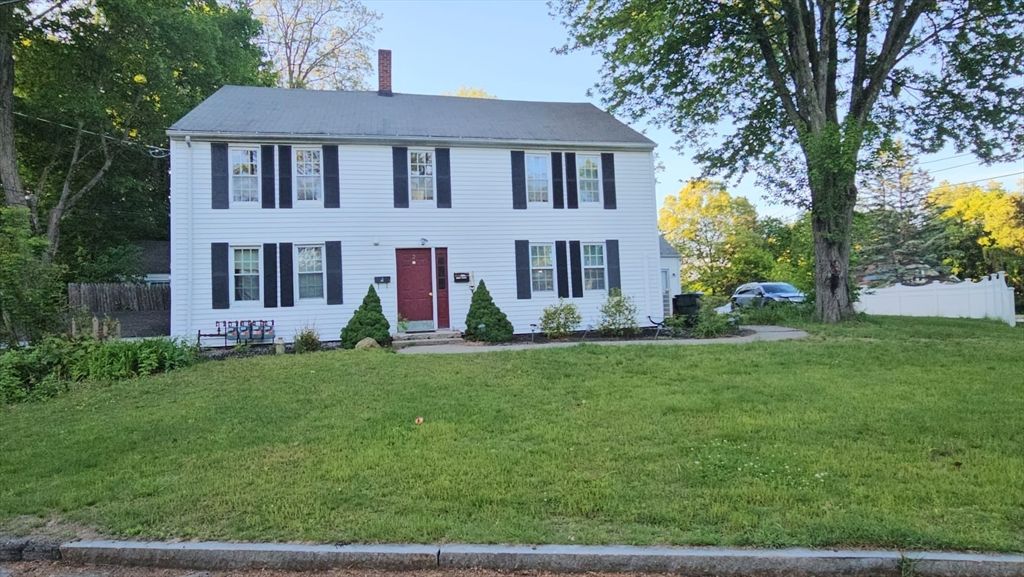 2 Buttomwood Lane D, Auburn, MA 01501