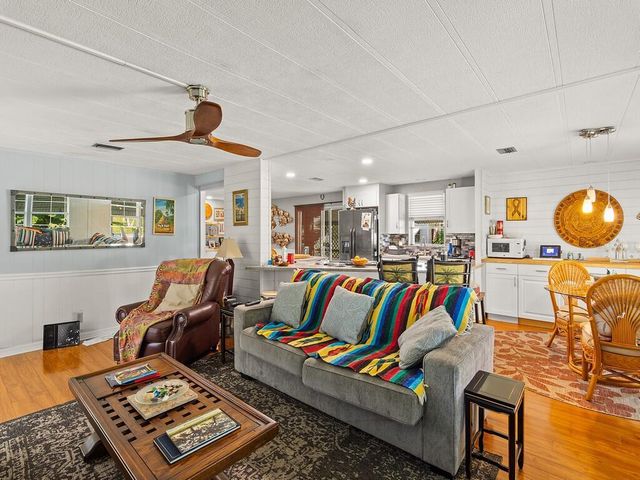 461 Onyx Way, Jensen Beach, FL 34957