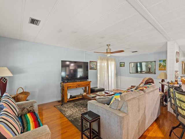 461 Onyx Way, Jensen Beach, FL 34957