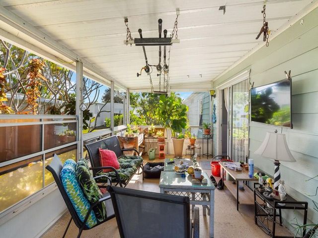 461 Onyx Way, Jensen Beach, FL 34957