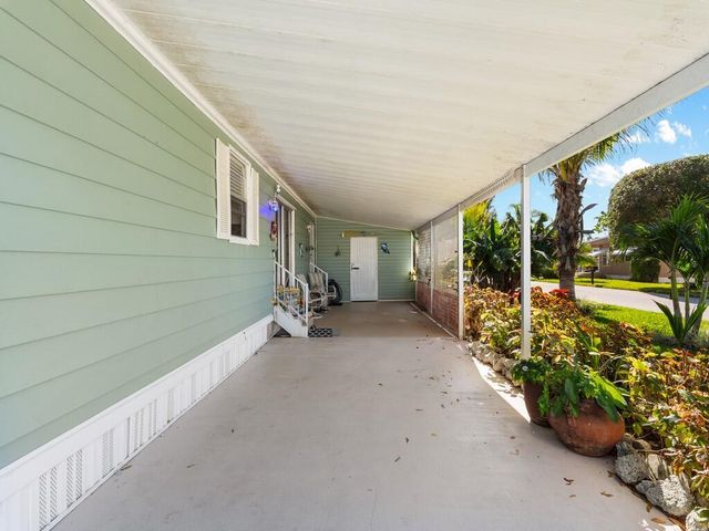 461 Onyx Way, Jensen Beach, FL 34957