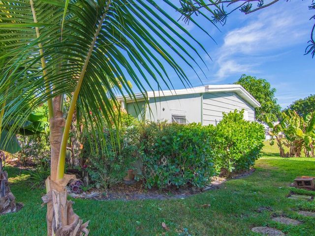 461 Onyx Way, Jensen Beach, FL 34957