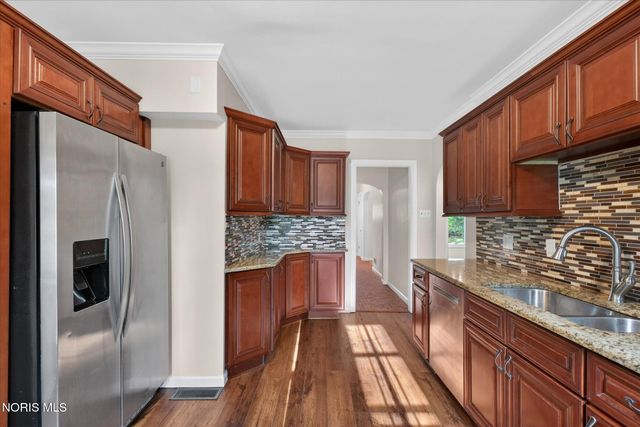 2204 Orchard Road, Toledo, OH 43606