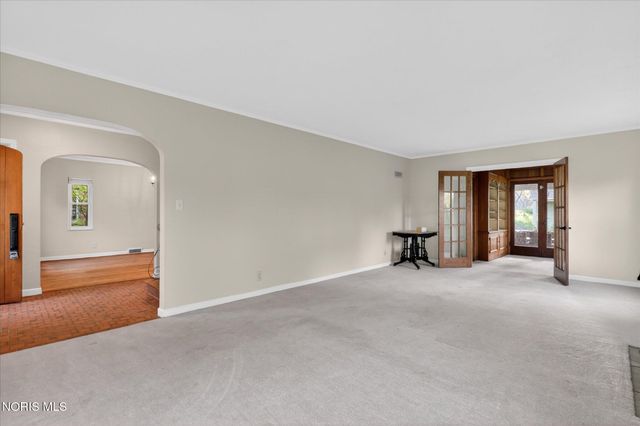2204 Orchard Road, Toledo, OH 43606