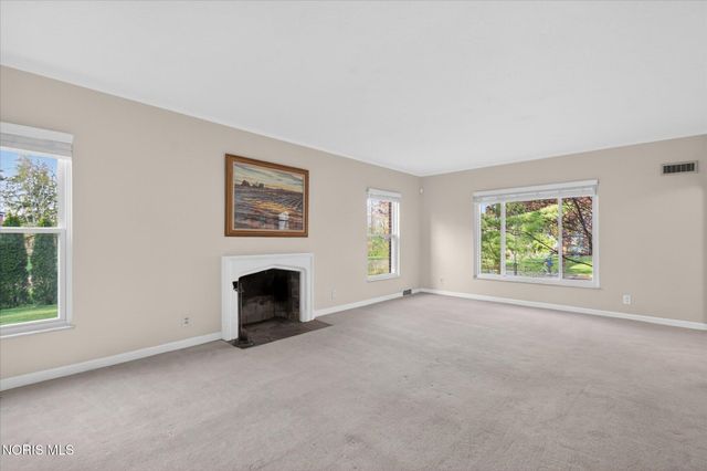 2204 Orchard Road, Toledo, OH 43606