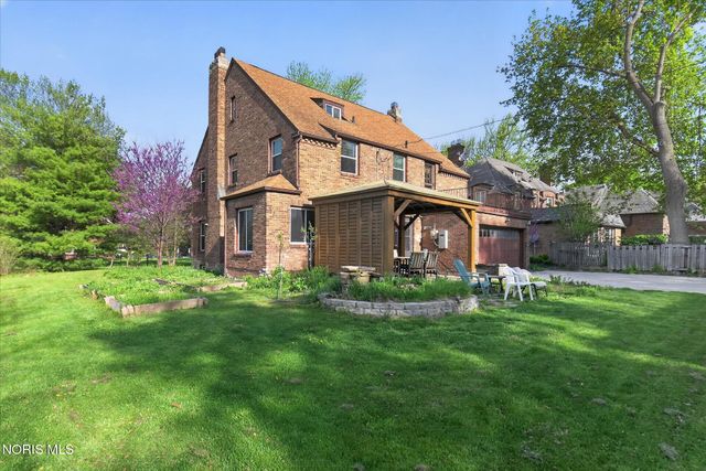 2204 Orchard Road, Toledo, OH 43606