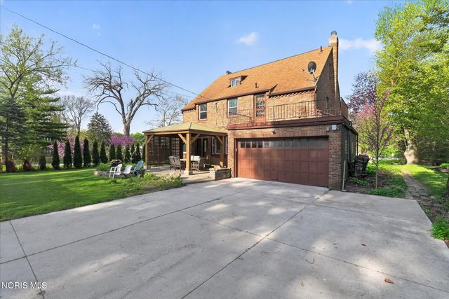 2204 Orchard Road, Toledo, OH 43606