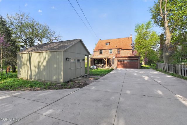2204 Orchard Road, Toledo, OH 43606