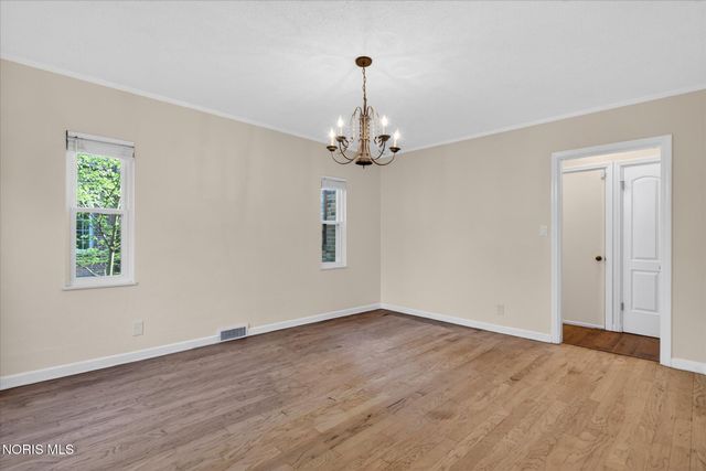 2204 Orchard Road, Toledo, OH 43606