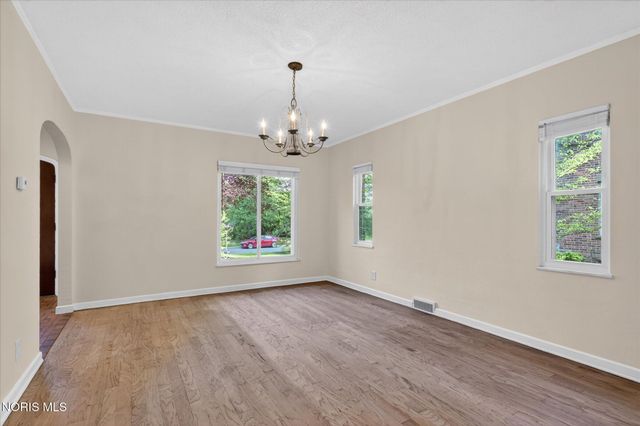 2204 Orchard Road, Toledo, OH 43606