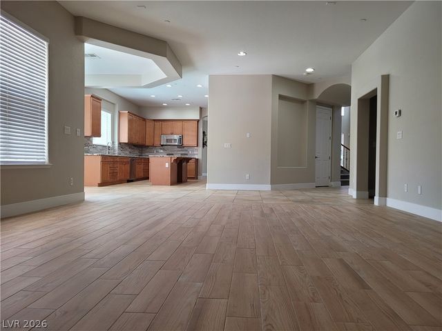 3721 White Lion Lane, North Las Vegas, NV 89084