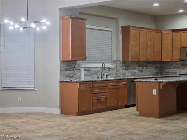 3721 White Lion Lane, North Las Vegas, NV 89084