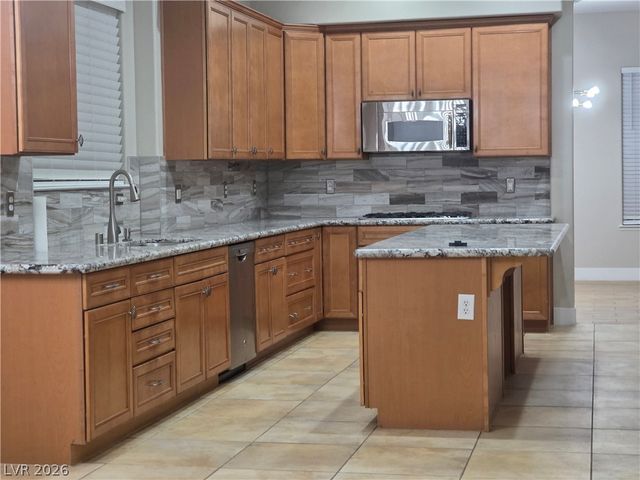 3721 White Lion Lane, North Las Vegas, NV 89084