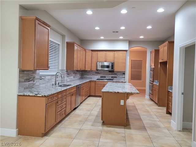 3721 White Lion Lane, North Las Vegas, NV 89084