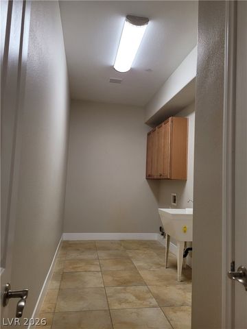 3721 White Lion Lane, North Las Vegas, NV 89084