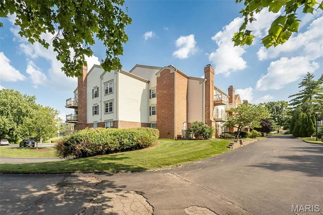 12929 Portulaca Drive 211, St Louis, MO 63146