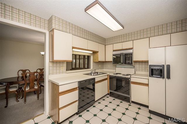 12929 Portulaca Drive 211, St Louis, MO 63146