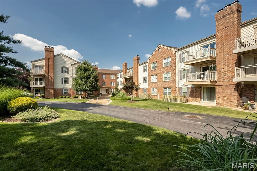 12929 Portulaca Drive 211, St Louis, MO 63146
