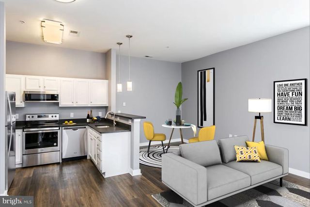 301 W FRANKLIN ST #0407, Baltimore, MD 21201