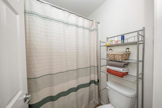 248 Dun Blazer Way, Fallbrook, CA 92028