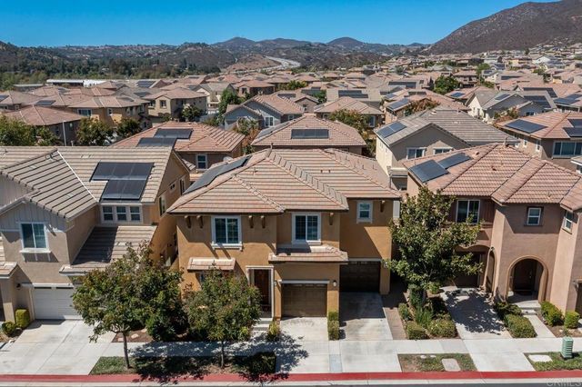 248 Dun Blazer Way, Fallbrook, CA 92028