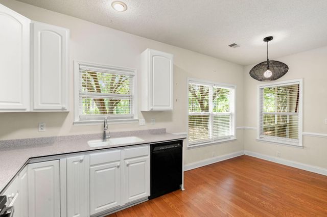 136 Cotillion Crescent, Summerville, SC 29483