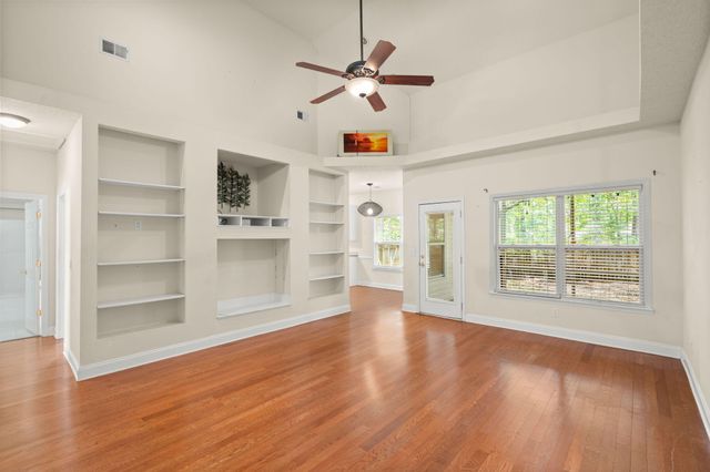 136 Cotillion Crescent, Summerville, SC 29483