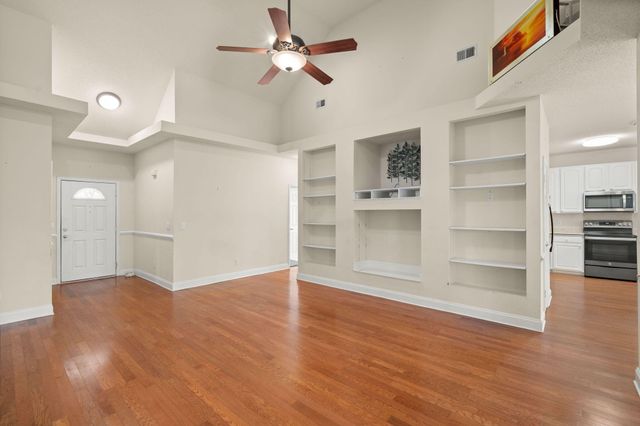 136 Cotillion Crescent, Summerville, SC 29483