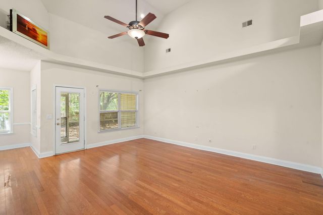 136 Cotillion Crescent, Summerville, SC 29483