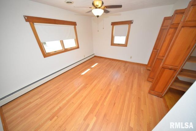 11455 E Richview Road, Mt Vernon, IL 62864