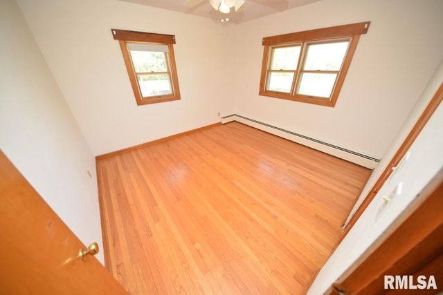 11455 E Richview Road, Mt Vernon, IL 62864