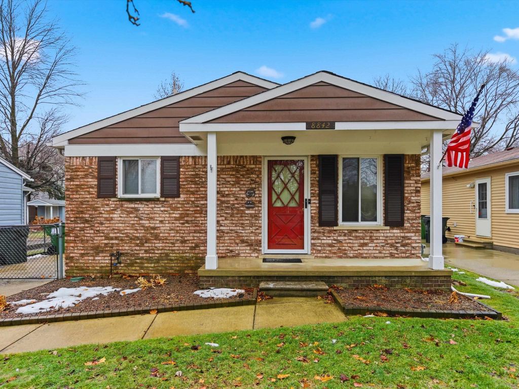 8842 Janis Street, Shelby Twp, MI 48317