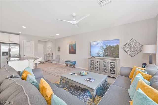 3718 Crofton CT, Fort Myers, FL 33916