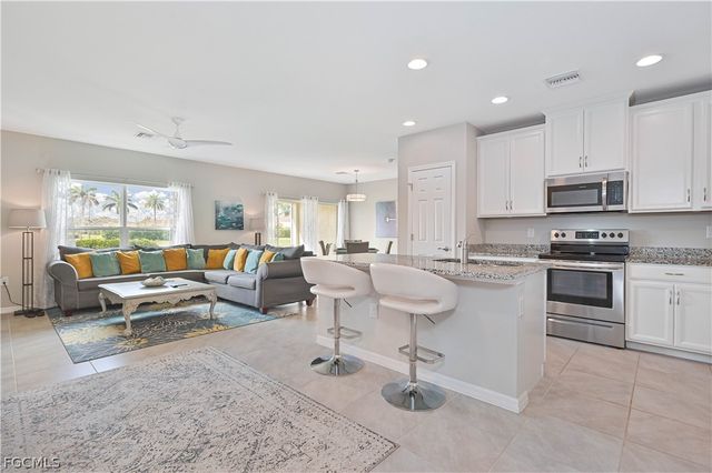 3718 Crofton CT, Fort Myers, FL 33916