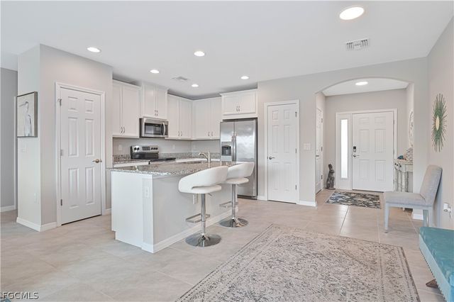 3718 Crofton CT, Fort Myers, FL 33916