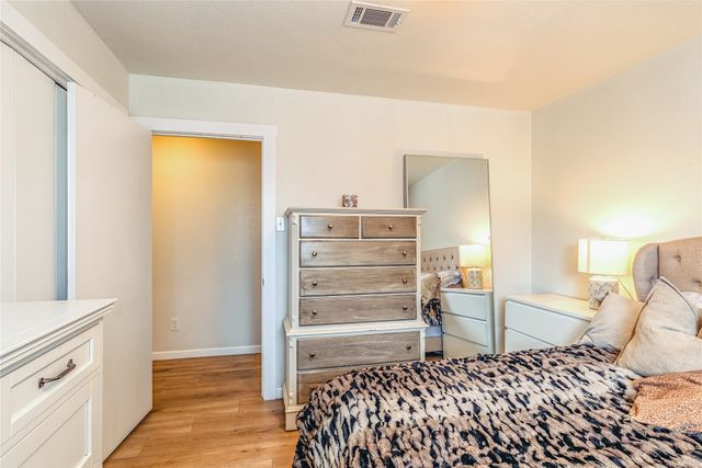 97 Regents Park, Bedford, TX 76022