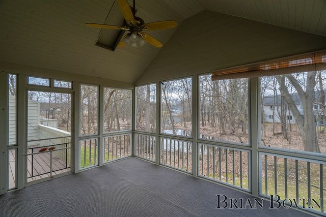 6957 Pinehurst Lane 3, Rockford, MI 49341