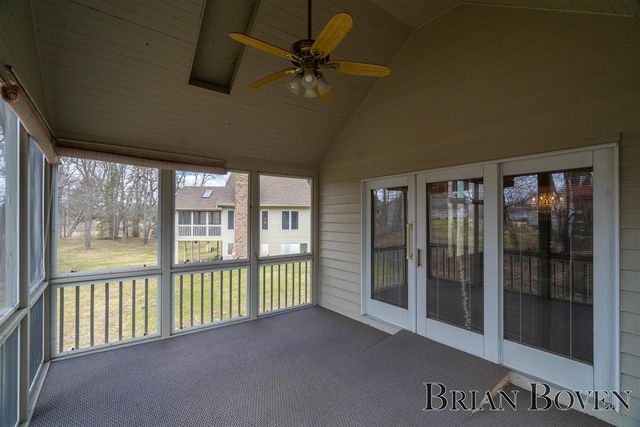 6957 Pinehurst Lane 3, Rockford, MI 49341