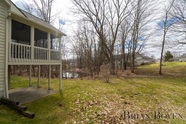 6957 Pinehurst Lane 3, Rockford, MI 49341