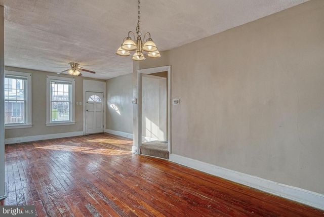 628 CHESTNUT ST, York, PA 17403