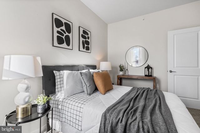 2340 W SEYBERT ST, Philadelphia, PA 19121