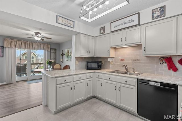13708 La Conte Court, St Louis, MO 63128