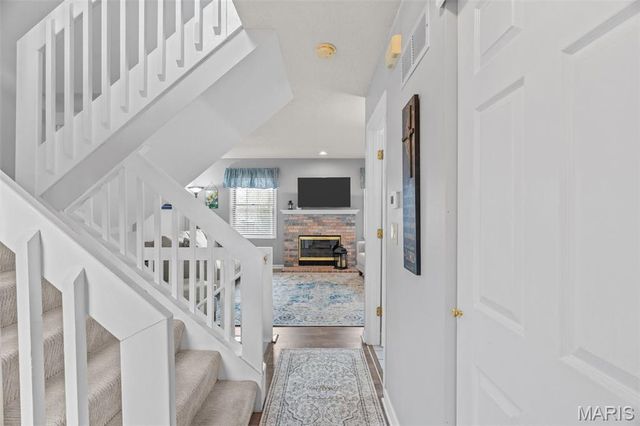 13708 La Conte Court, St Louis, MO 63128