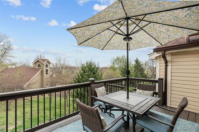 13708 La Conte Court, St Louis, MO 63128