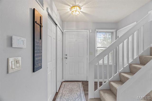 13708 La Conte Court, St Louis, MO 63128